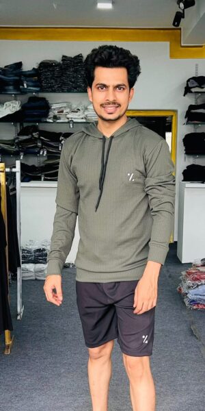 Army Green Hoodie - L