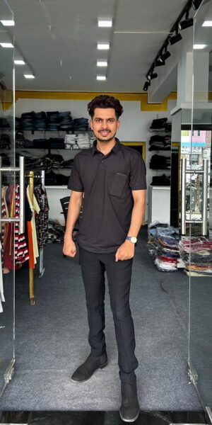 Black Half Collar Pocket T-Shirt - 3XL